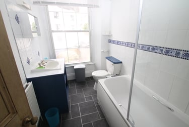 4 bed house, 3 Beaumont Place (students), Plymouth, PL48EA - Image 9
