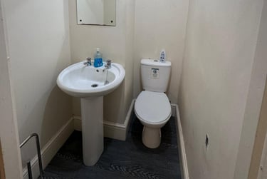 3 bed flat, 63A Alexandra Road (students), Plymouth, PL47EF - Image 1