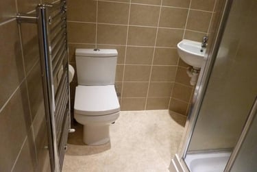 1 bed studio, Flat 2, Plymouth, PL48NH - Image 2