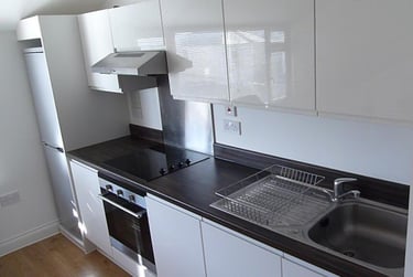 1 bed studio, Flat 6, Plymouth, PL48NH - Image 5