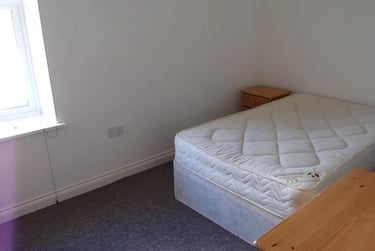 1 bed studio, Flat 6, Plymouth, PL48NH - Image 7