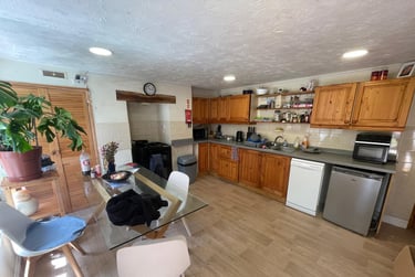 4 bed house, 3 Beaumont Place (students), Plymouth, PL48EA - Image 1