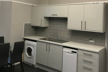 7 bed house, 138 North Hill (students), Plymouth, PL48LA - Image 1