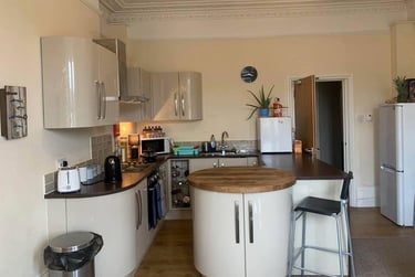 3 bed house, 39A Connaught Avenue (students), Plymouth, PL47BU - Image 1