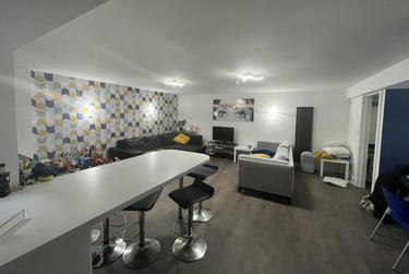 9 bed house, 23A Cobourg (students), Plymouth, PL11SP - Image 1