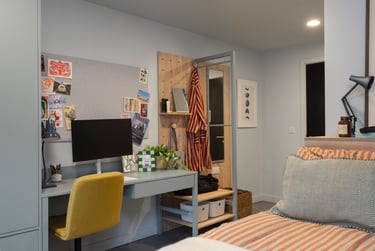 Cosy at The Storehouse, Central Road, City Centre, Leeds, LS16BX - Image 4