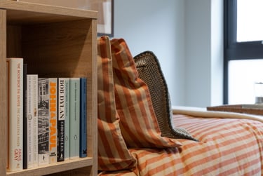 Cosy at The Storehouse, Central Road, City Centre, Leeds, LS16BX - Image 6