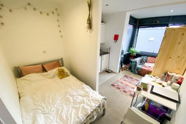 1 bed studio, Filey Lane, Broomhall, Sheffield, S37BR - Image 1