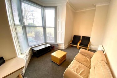 2 bed flat, Flat A 66 Clarkegrove Road, Broomhall, Sheffield, S102NJ - Image 1