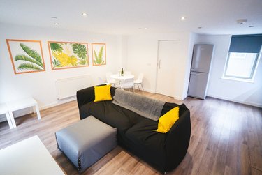 5 bed house, Sudbury Street, Upperthorpe, Sheffield, S37LW - Image 1