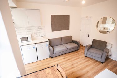 3 bed house, Beehive Road, Crookesmoor, Sheffield, S101EP - Image 6