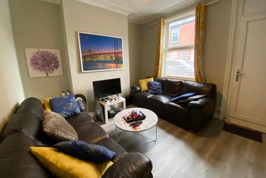 4 bed house, Eastwood Road, Sharrowvale, Sheffield, S118QE - Image 3