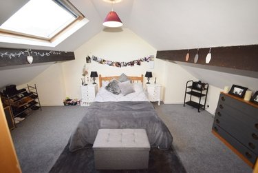 2 bed flat, 740a Ecclesall Road, Ecclesall, Sheffield, S118TB - Image 2