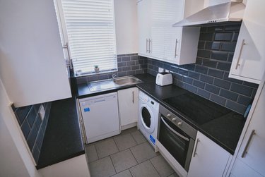 4 bed house, Coombe Road, St Vincents Quarter, Sheffield, S101FF - Image 5