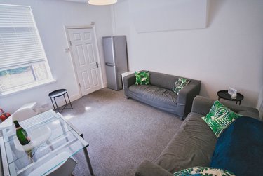 4 bed house, Coombe Road, St Vincents Quarter, Sheffield, S101FF - Image 1