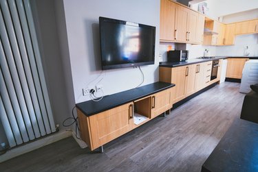 5 bed house, Harefield Road, Sharrow, Sheffield, S118NU - Image 2