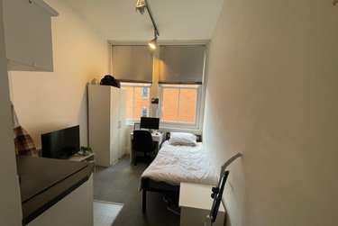 1 bed studio, Arundel Street, Devonshire Green, Sheffield, S14FL - Image 4
