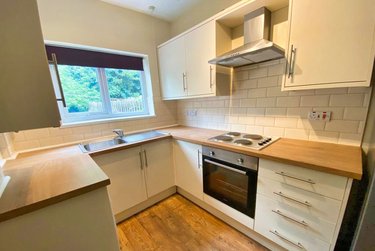 4 bed house, Langdon Street, Sharrow, Sheffield, S118BJ - Image 2