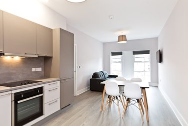 2 bed flat, 25 Baron Street, Heeley, Sheffield, S14AU - Image 1