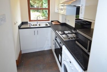 3 bed house, Beehive Road, Crookesmoor, Sheffield, S101EP - Image 3