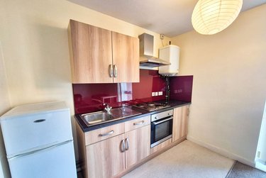 1 bed studio, 2 William Street, Sharrow, Sheffield, S102BG - Image 3