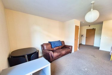 1 bed studio, 2 William Street, Sharrow, Sheffield, S102BG - Image 4