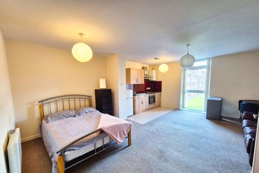 1 bed studio, 2 William Street, Sharrow, Sheffield, S102BG - Image 6