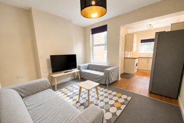 3 bed house, 80a Langdon Street, Sharrow, Sheffield, S118BJ - Image 1