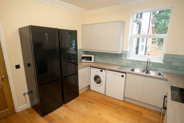 8 bed house, Holberry Gardens, Broomhall, Sheffield, S102FR - Image 3