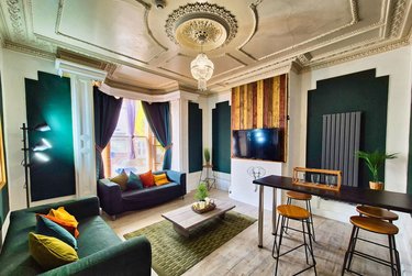 6 bed house, Alderson Place, Highfield, Sheffield, S24UG - Image 1