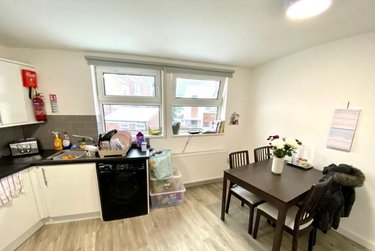 3 bed house, 83a Junction Road, Sharrowvale, Sheffield, S118XA - Image 4