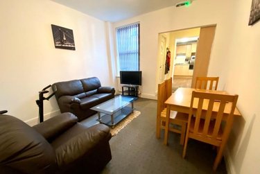 3 bed house, Neill Road, Sharrowvale, Sheffield, S118QJ - Image 2