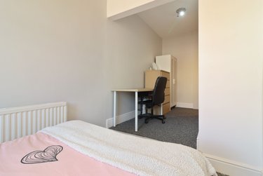 3 bed house, Queens Road, Heeley, Sheffield, S24DH - Image 15