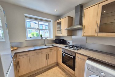 3 bed house, School Road, St Vincents Quarter, Sheffield, S101GQ - Image 13