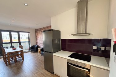 5 bed house, Dun Fields, Kelham Island, Sheffield, S38AY - Image 1