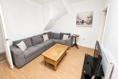 5 bed house, 533a Ecclesall Road, Sharrowvale, Sheffield, S118PR - Image 1