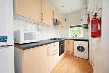 3 bed house, Beehive Road, Crookesmoor, Sheffield, S101EP - Image 3