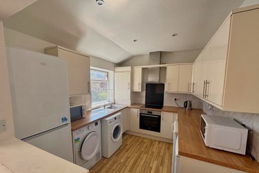 5 bed house, 535A Ecclesall Road, Sharrowvale, Sheffield, S118PR - Image 1