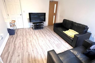 5 bed house, Stalker Lees Road, Sharrow, Sheffield, S118NJ - Image 3