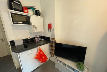 1 bed studio, Arundel Street, Devonshire Green, Sheffield, S14FL - Image 5