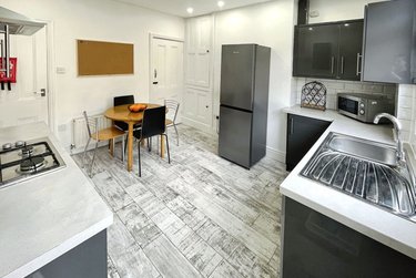 4 bed house, Harefield Road, Sharrow, Sheffield, S118NU - Image 3