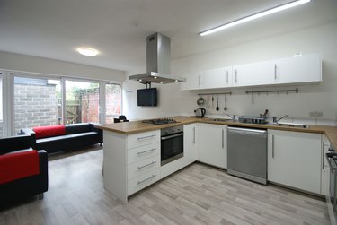 1 bed house, Norfolk Road, Heeley, Sheffield, S22SW - Image 1