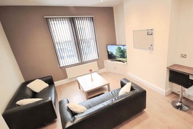 6 bed house, 311a Ecclesall Road, Sharrow, Sheffield, S118NX - Image 1