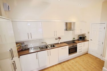 6 bed house, 311a Ecclesall Road, Sharrow, Sheffield, S118NX - Image 2
