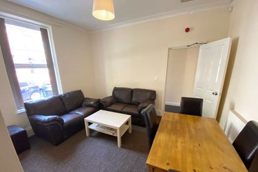 5 bed house, 83a Brunswick Street, Broomhall, Sheffield, S102FL - Image 2