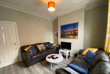 3 bed house, Eastwood Road, Sharrowvale, Sheffield, S118QE - Image 2