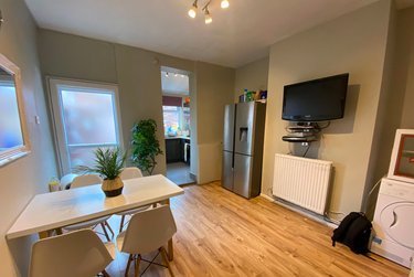 3 bed house, Eastwood Road, Sharrowvale, Sheffield, S118QE - Image 4