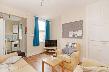 4 bed house, Denham Road, Sharrow, Sheffield, S118NE - Image 1