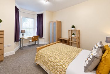 5 bed house, Thompson Road, Ecclesall, Sharrowvale, Sheffield, S118RA - Image 4