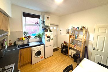 1 bed house, Ashford Road, Sharrowvale, Sheffield, S118XZ - Image 4